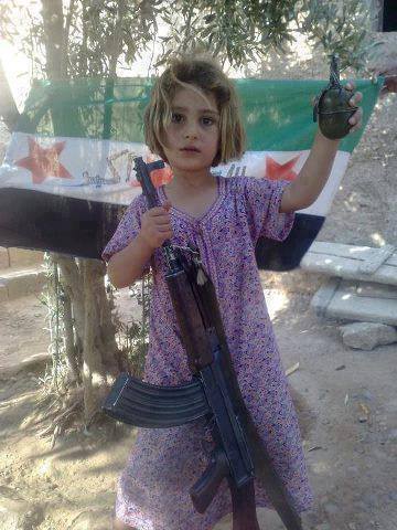 Anak Suriah dipaksa Jadi Pemberontak Bersenjata3