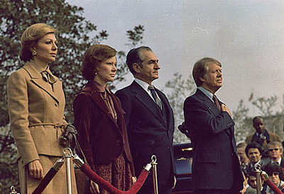 Jimmy dan Rosalynn Carter bersama Shah dan Shahbanu Iran